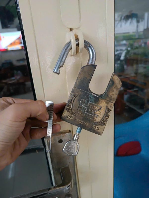 Sửa Khóa Thiên Lạc